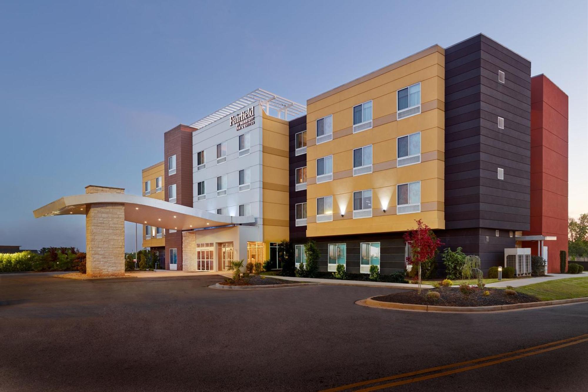 Fairfield Inn & Suites Locust Grove I-75 South Екстериор снимка
