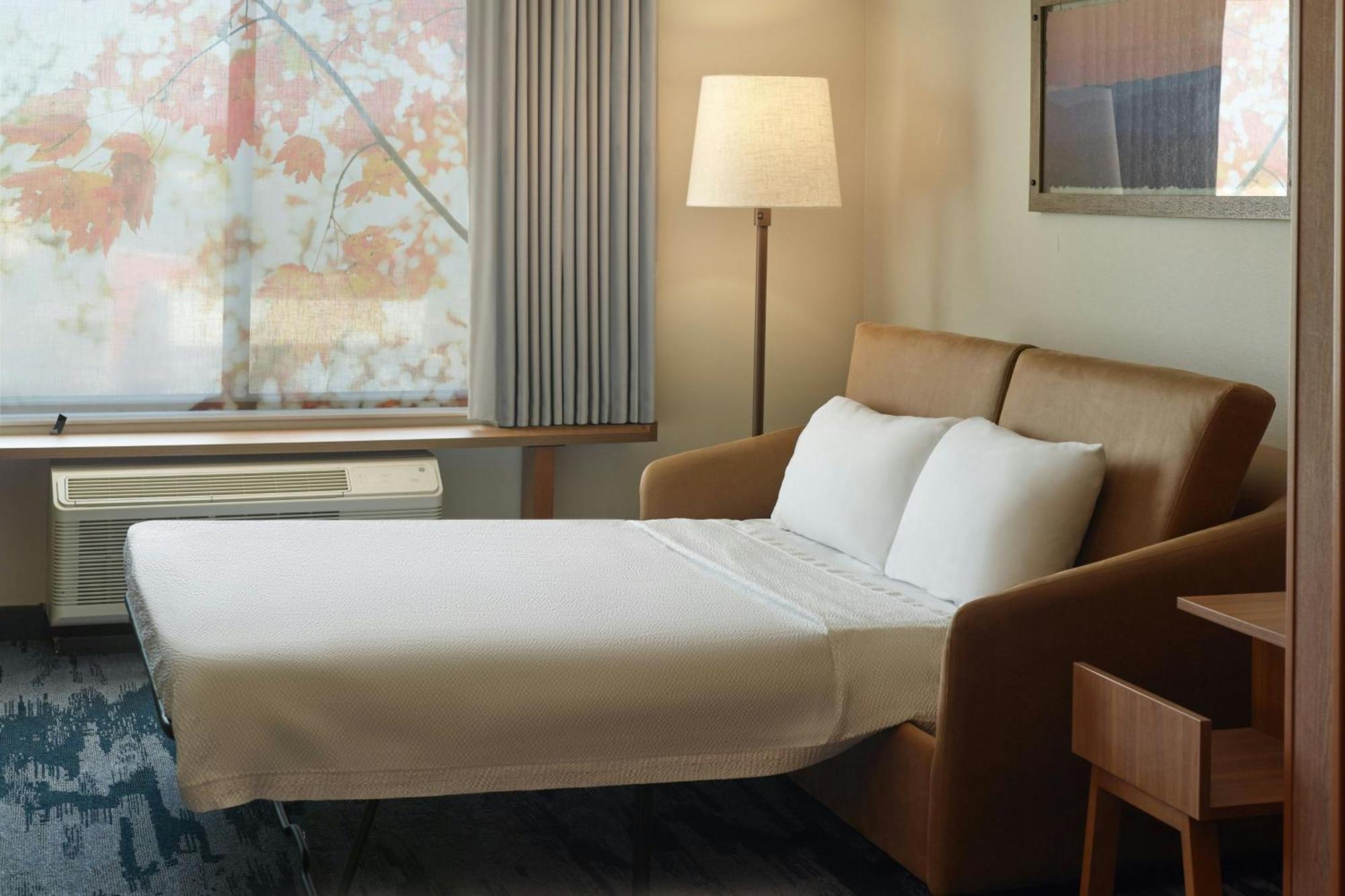 Fairfield Inn & Suites Locust Grove I-75 South Екстериор снимка